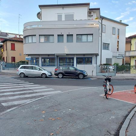 Hotel Marconi House Mestre Exterior foto